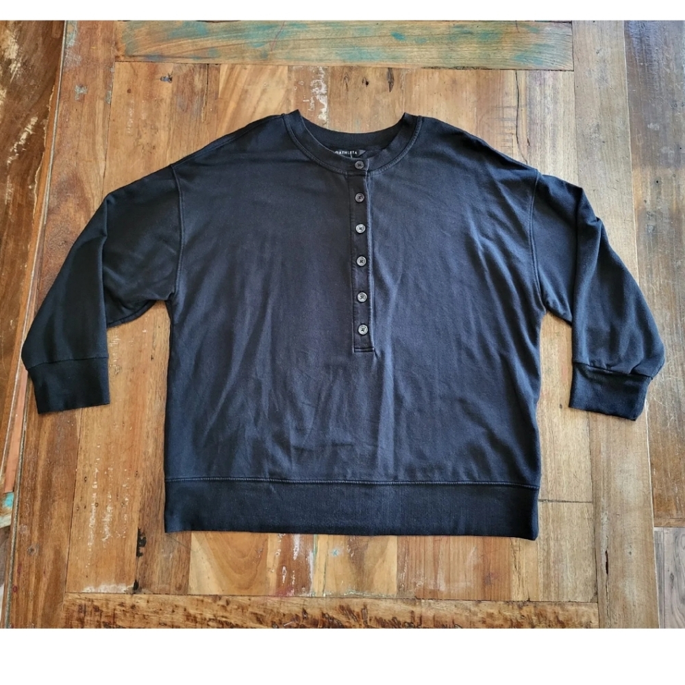 Athleta Womens Large 3/4 Button Black Pullover Long Sleeve Sweater b3-12